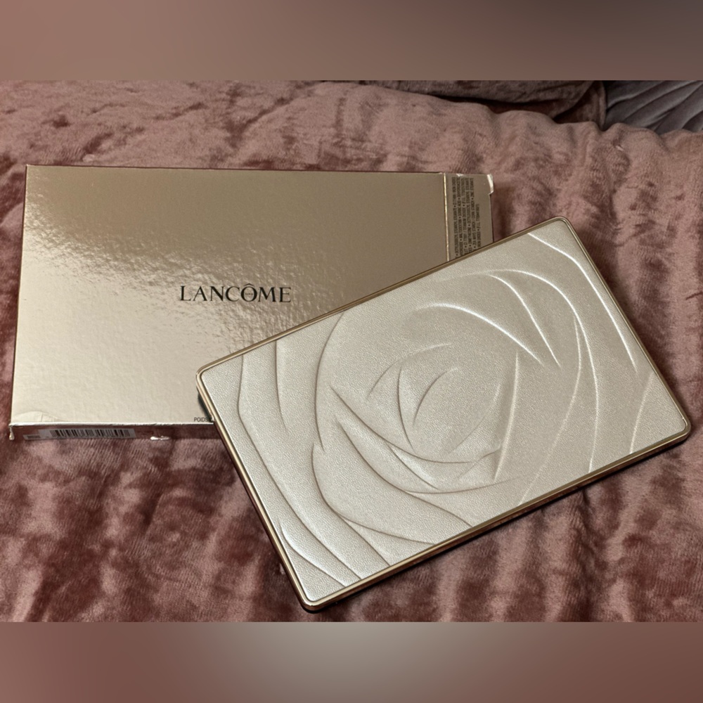 Lancôme Holiday 2024 Rose-Gold Palette